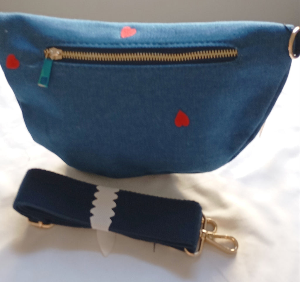 Sac banane jean avec coeur ❤️