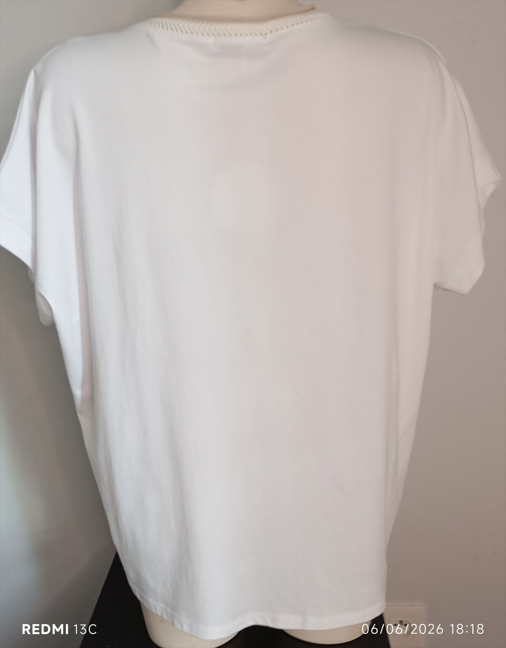 T-shirt oversize blanc avec motif AMOUR