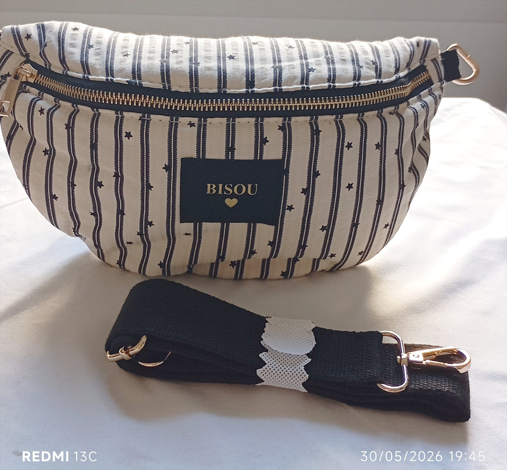 Sac banane à rayures noir et étoiles