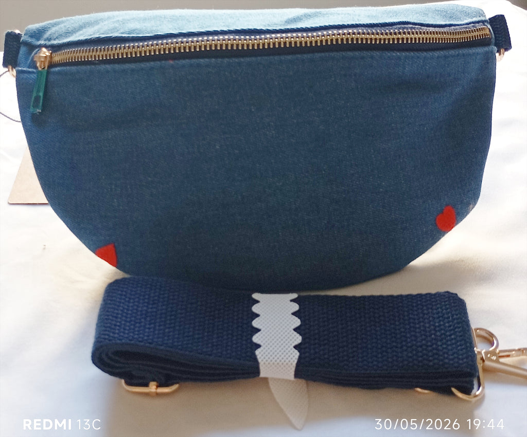 Sac banane jean avec coeur ❤️