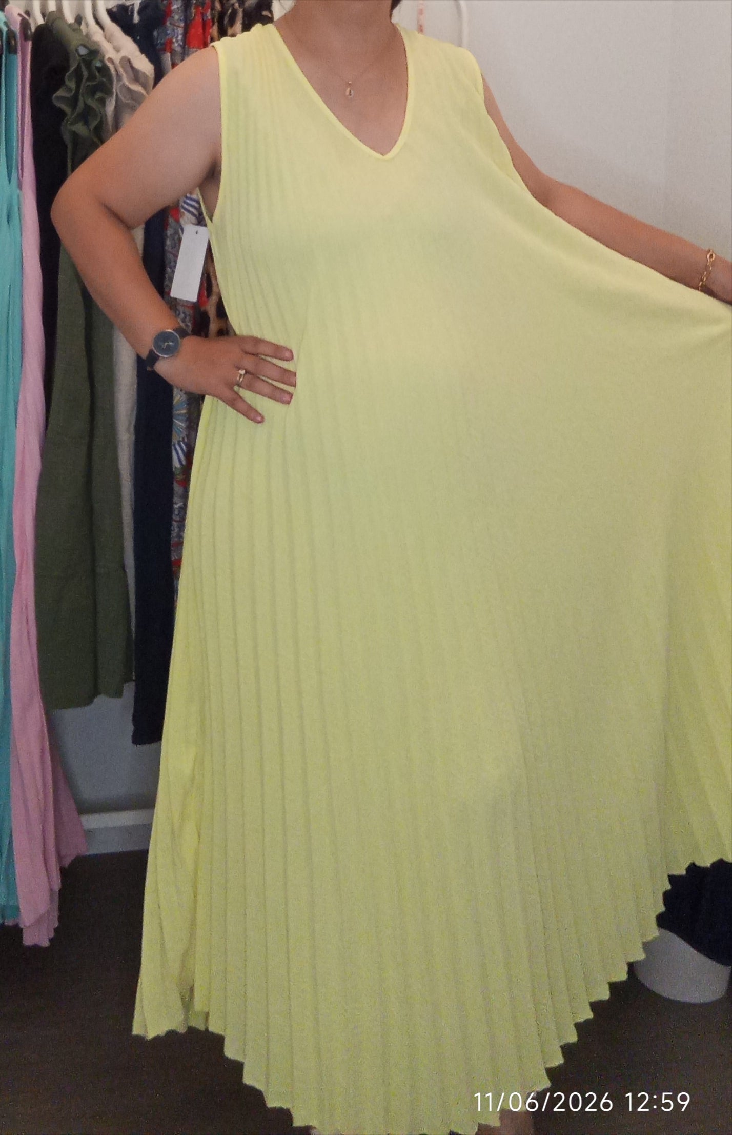 Robe longue plissée